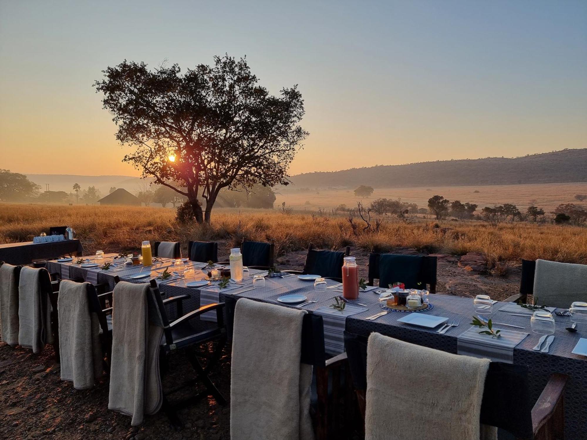 Matingwe Lodge Hartbeestfontein Екстериор снимка